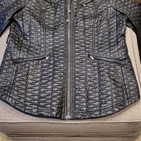 Chico's Black Quilted Jacket - Picture 11 of 16